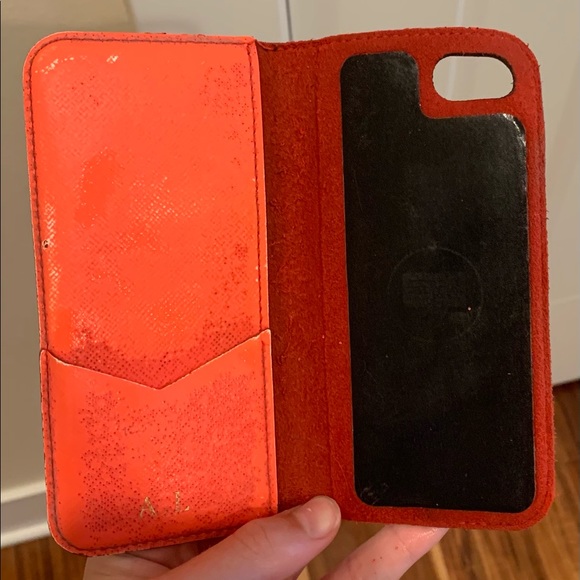 Louis Vuitton IPhone 8 folio case - Picture 6 of 6